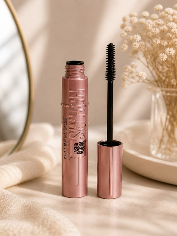 ریمل ضد آب میبلین حجمدهنده و بلندکننده مدل Lash Sensational Sky High حجم 6 میل
